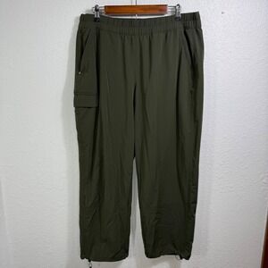 Athleta Boundless Low Rise Cargo Pants Womens Large Green Ripstop Hiking Travel